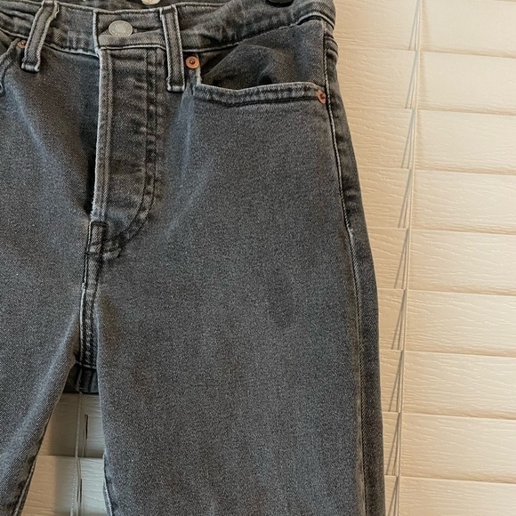 𝅺levi’s Wedgie Skinny Jeans size 27 - Picture 10 of 10
